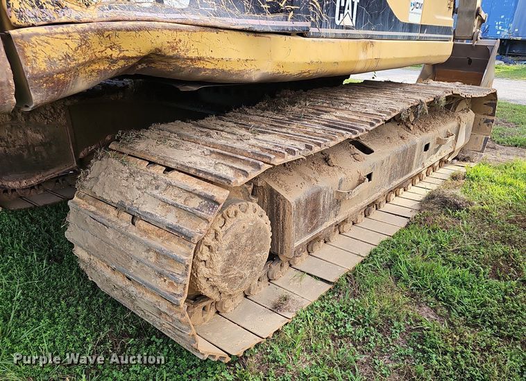 image for item EJ5835 1999 Caterpillar  330B L excavator