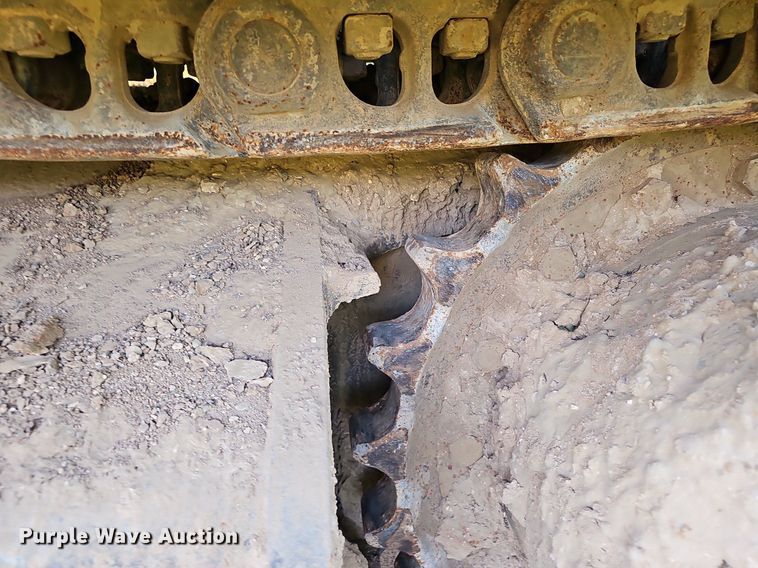 image for item EJ5835 1999 Caterpillar  330B L excavator