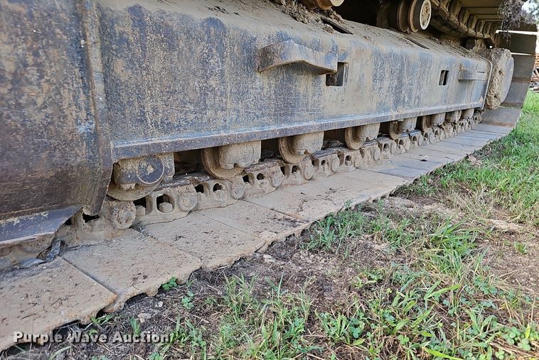 image for item EJ5835 1999 Caterpillar  330B L excavator