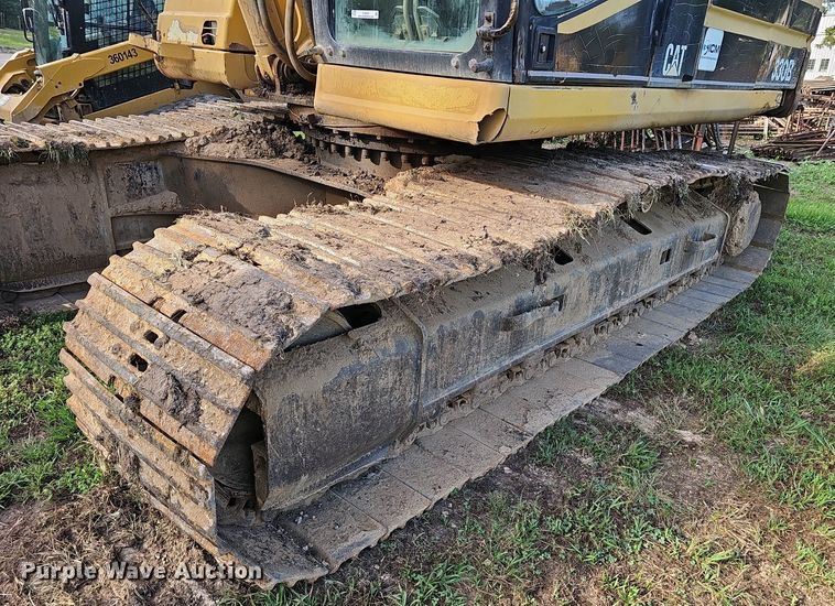 image for item EJ5835 1999 Caterpillar  330B L excavator