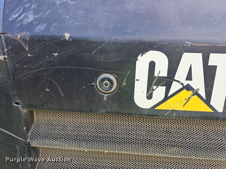 image for item EJ5836 2016 Caterpillar  299D2 skid steer loader