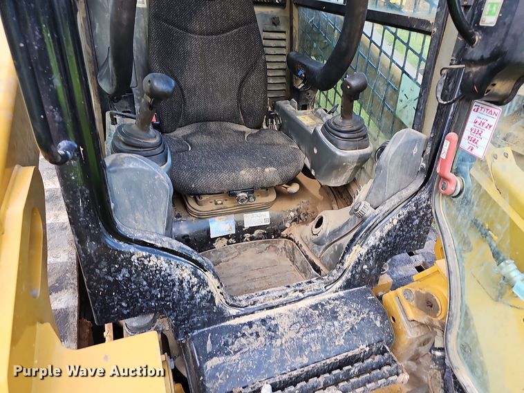 image for item EJ5836 2016 Caterpillar  299D2 skid steer loader
