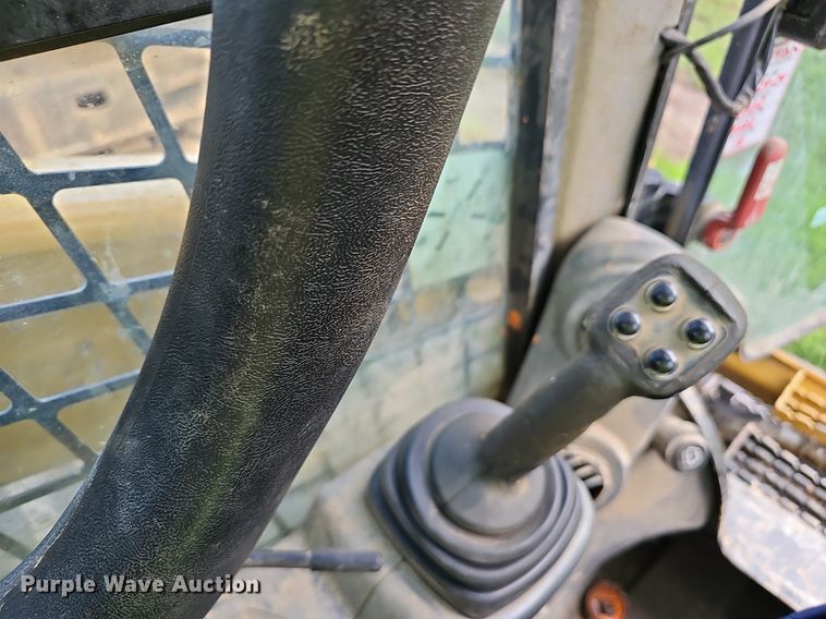 image for item EJ5836 2016 Caterpillar  299D2 skid steer loader