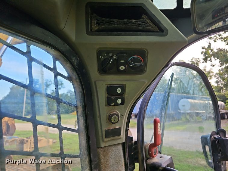 image for item EJ5836 2016 Caterpillar  299D2 skid steer loader