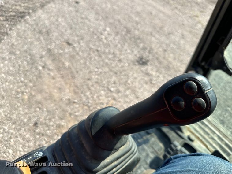 image for item EJ6389 2019 Link-Belt 350X4 excavator