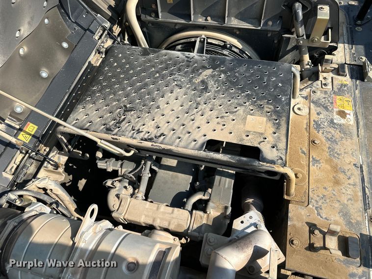 image for item EJ6389 2019 Link-Belt 350X4 excavator