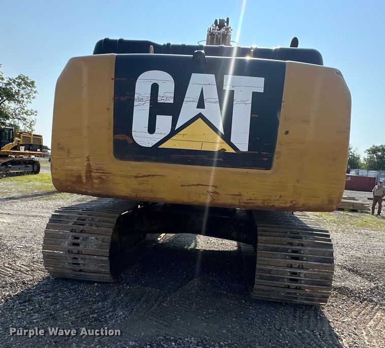 image for item EJ6390 2017 Caterpillar 336F excavator