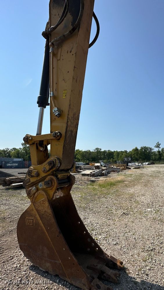 image for item EJ6390 2017 Caterpillar 336F excavator