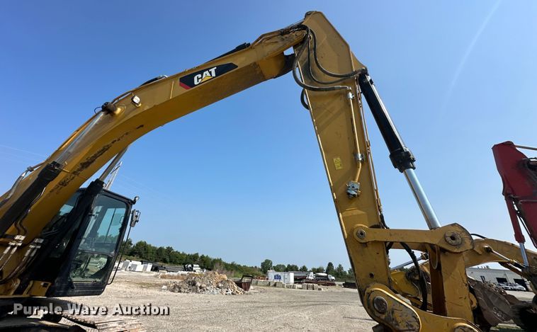 image for item EJ6390 2017 Caterpillar 336F excavator