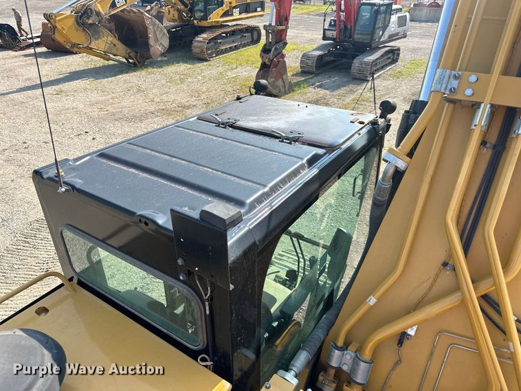 image for item EJ6390 2017 Caterpillar 336F excavator