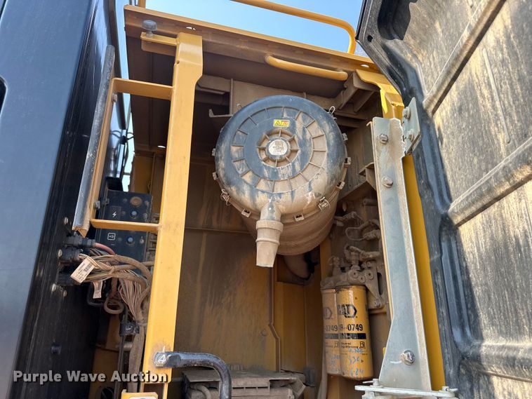 image for item EJ6390 2017 Caterpillar 336F excavator