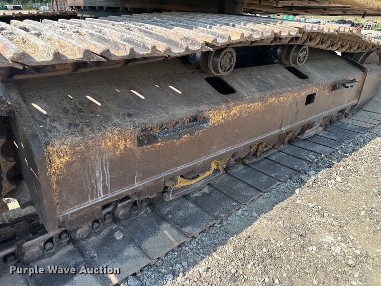 image for item EJ6390 2017 Caterpillar 336F excavator