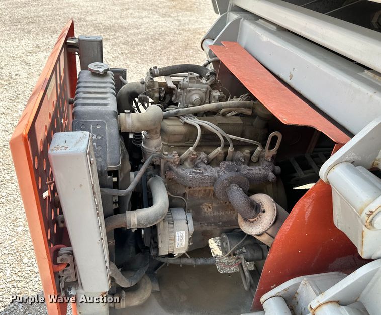 image for item EJ6391 1998 Skyjack SJ8841 scissor lift