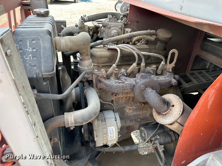 image for item EJ6391 1998 Skyjack SJ8841 scissor lift