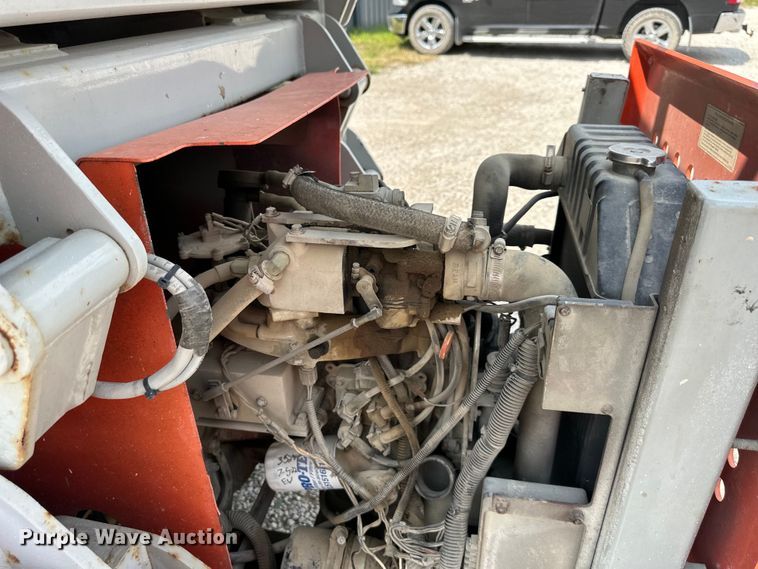 image for item EJ6391 1998 Skyjack SJ8841 scissor lift