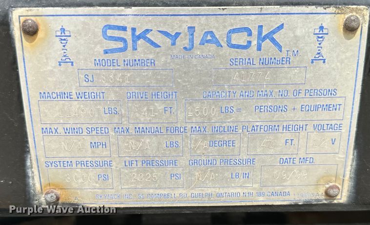 image for item EJ6392 1999 Skyjack SJ8841 scissor lift