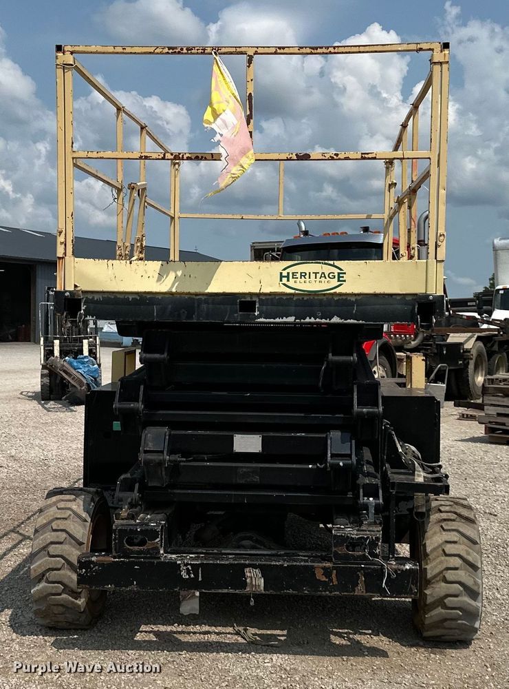 image for item EJ6393 1999 SkyJack  SJ8841 scissor lift
