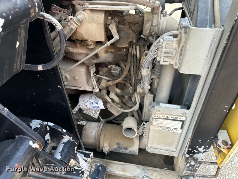 image for item EJ6393 1999 SkyJack  SJ8841 scissor lift