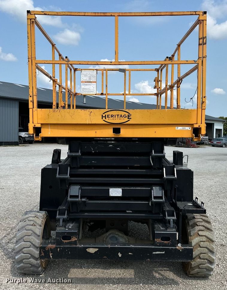 image for item EJ6394 1997 Skyjack SJ8841 scissor lift