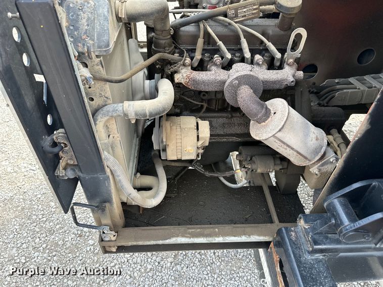 image for item EJ6394 1997 Skyjack SJ8841 scissor lift