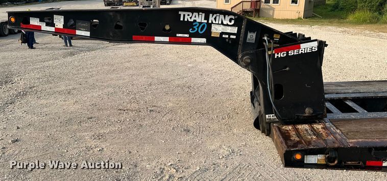 image for item EJ6409 2006 Trail King  TK110HDG-533 lowboy equipment trailer