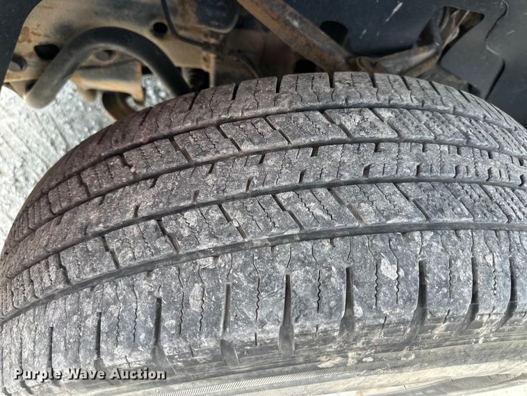 image for item EJ6435 2012 Chevrolet  Silverado 2500HD Ext. Cab pickup truck