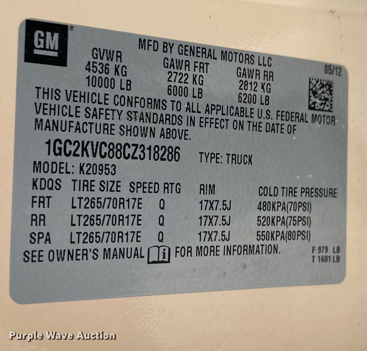 image for item EJ6435 2012 Chevrolet  Silverado 2500HD Ext. Cab pickup truck