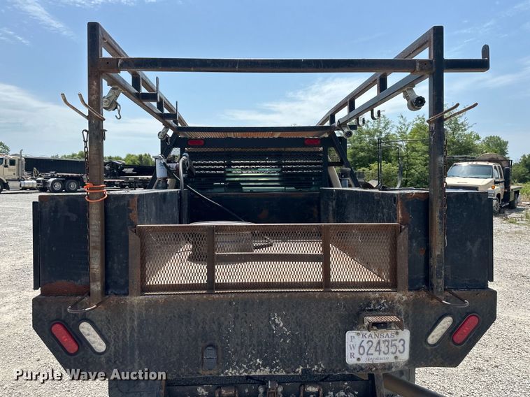 image for item EJ6438 2011 Ford F250 Super Duty SuperCab flatbed pickup truck