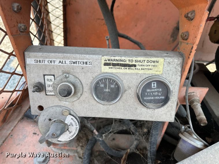 image for item EJ7058 Amida arrow board trailer