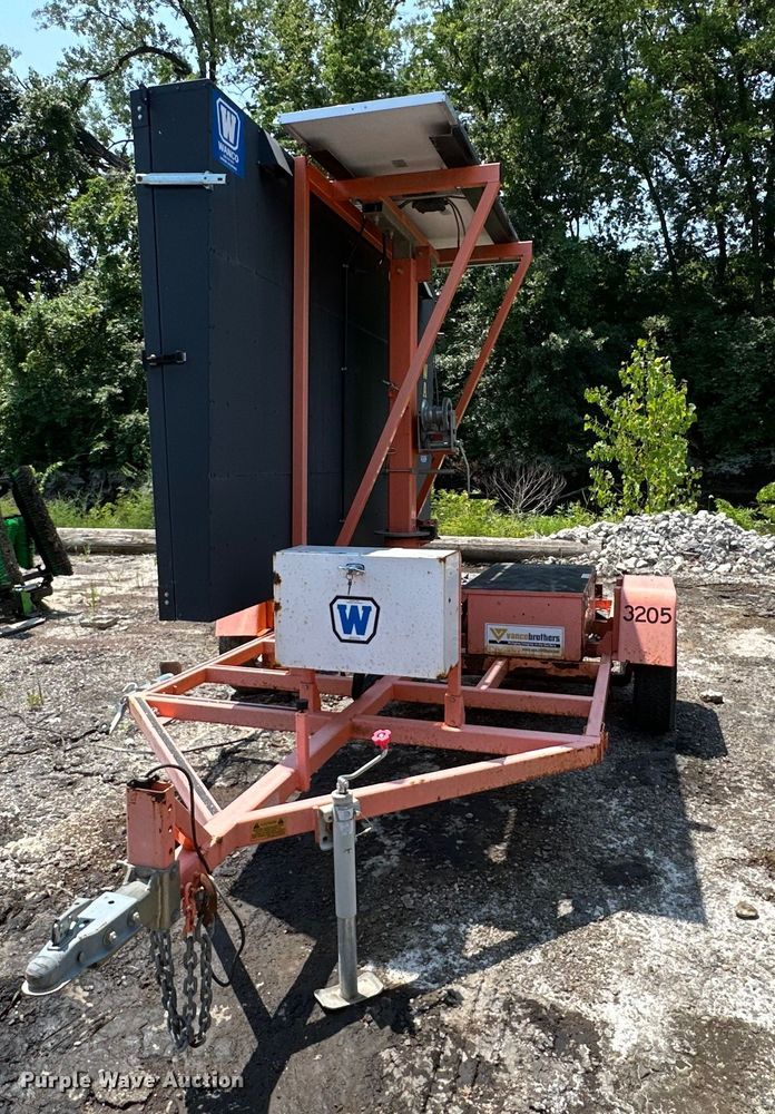 image for item EJ7059 Wanco  message board trailer