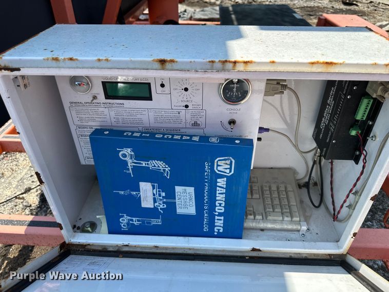 image for item EJ7059 Wanco  message board trailer