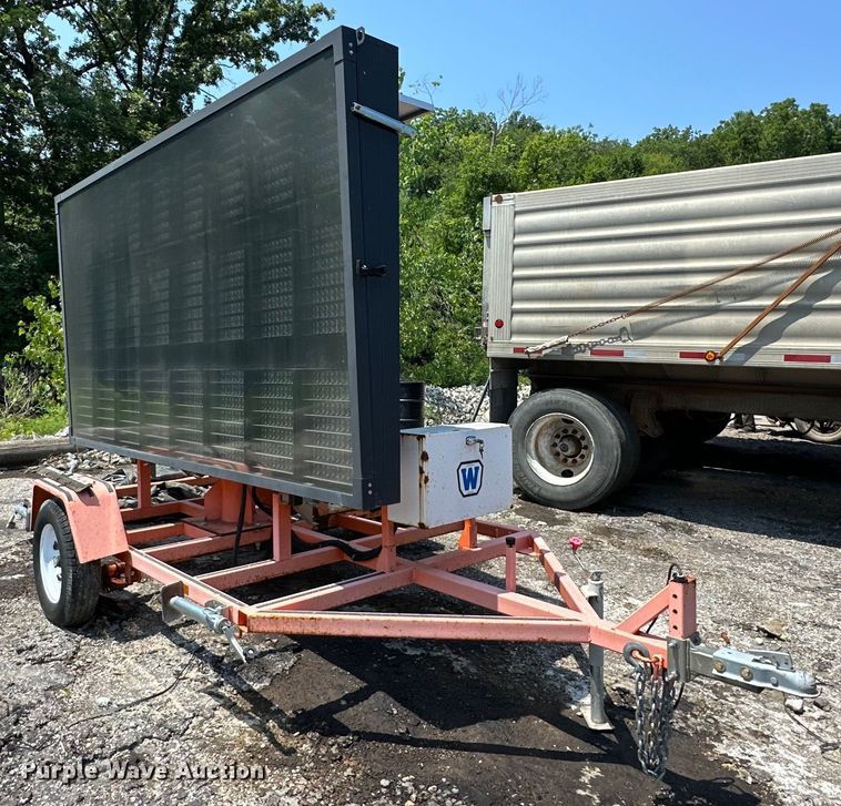 image for item EJ7059 Wanco  message board trailer