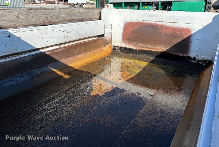 image for item EK4916 2008 Kenworth  T300 dump truck