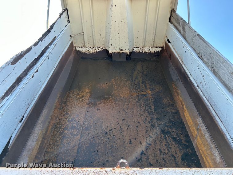 image for item EK4916 2008 Kenworth  T300 dump truck