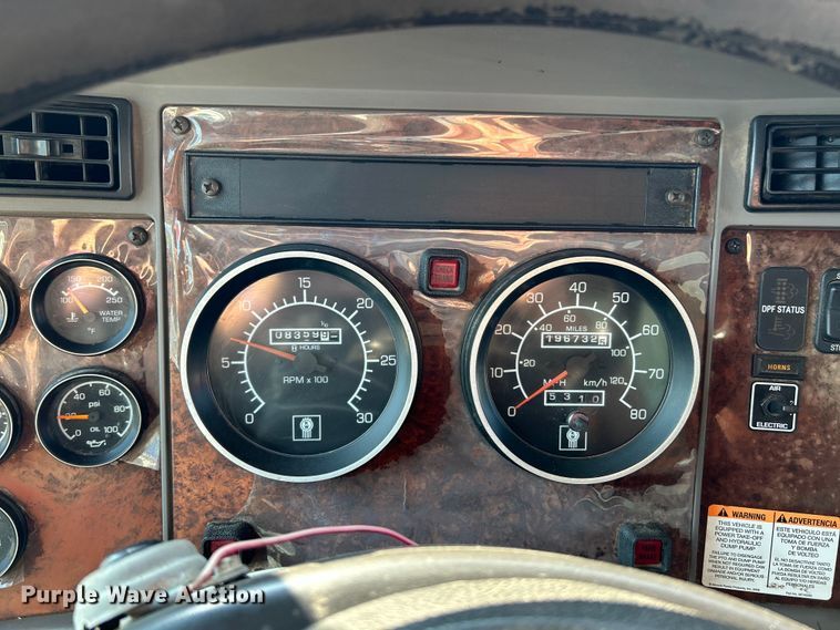 image for item EK4916 2008 Kenworth  T300 dump truck