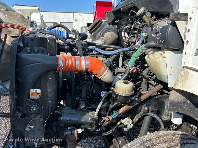 image for item EK4916 2008 Kenworth  T300 dump truck