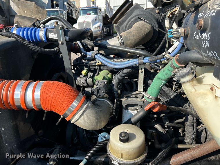 image for item EK4916 2008 Kenworth  T300 dump truck