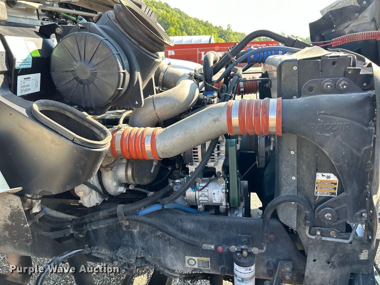 image for item EK4916 2008 Kenworth  T300 dump truck