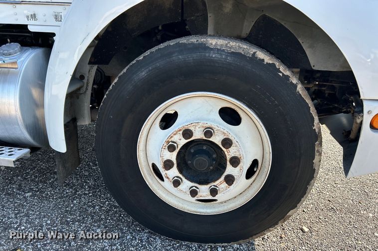 image for item EK4916 2008 Kenworth  T300 dump truck