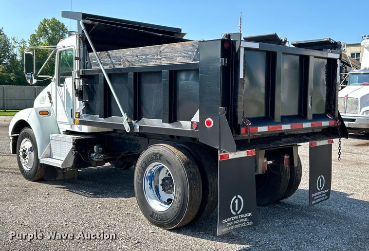 image for item EK4917 2005 Kenworth  T300 dump truck