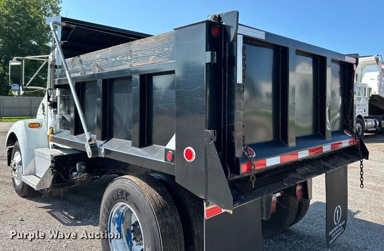 image for item EK4917 2005 Kenworth  T300 dump truck