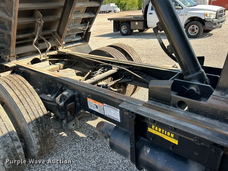 image for item EK4917 2005 Kenworth  T300 dump truck