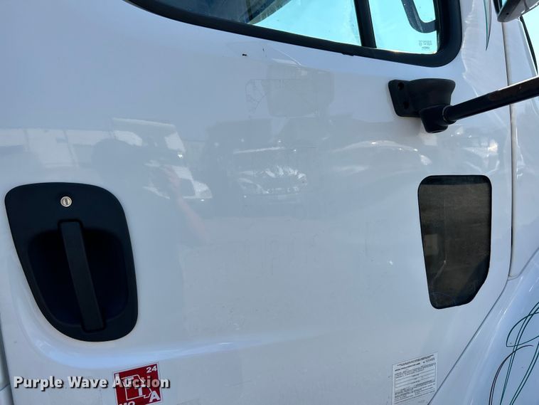 image for item EK4918 2012 Freightliner  Business Class M2 dump truck