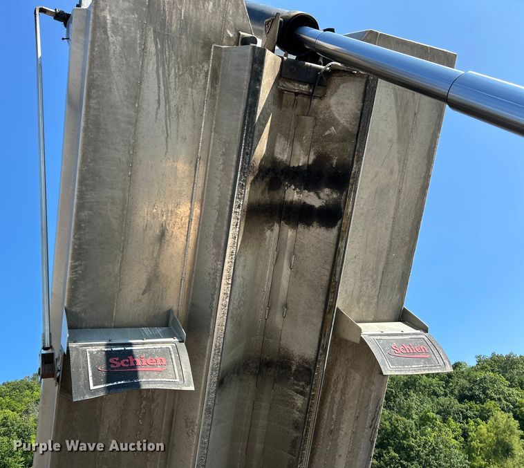 image for item EK4918 2012 Freightliner  Business Class M2 dump truck