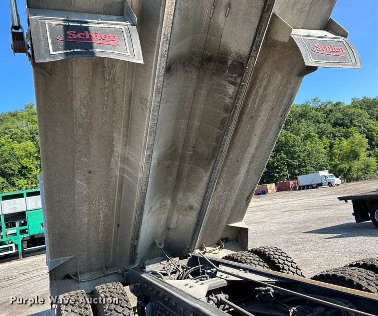 image for item EK4918 2012 Freightliner  Business Class M2 dump truck