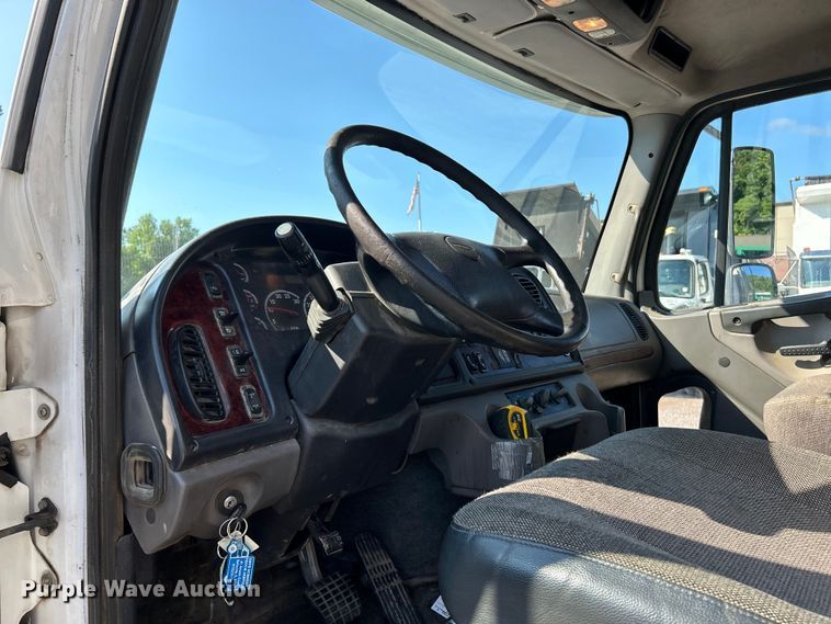 image for item EK4918 2012 Freightliner  Business Class M2 dump truck