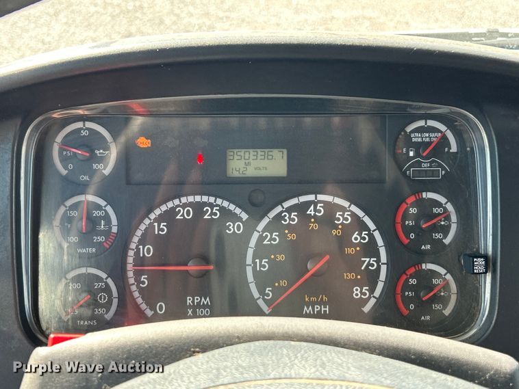 image for item EK4918 2012 Freightliner  Business Class M2 dump truck