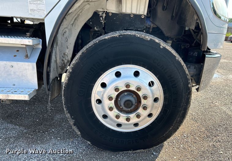 image for item EK4918 2012 Freightliner  Business Class M2 dump truck