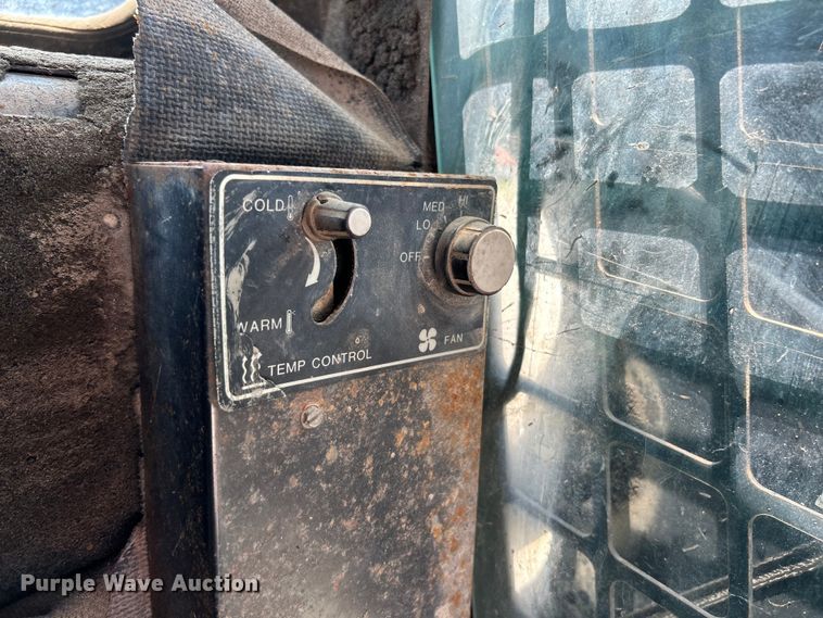 image for item EK4923 1995 Bobcat 773 skid steer loader