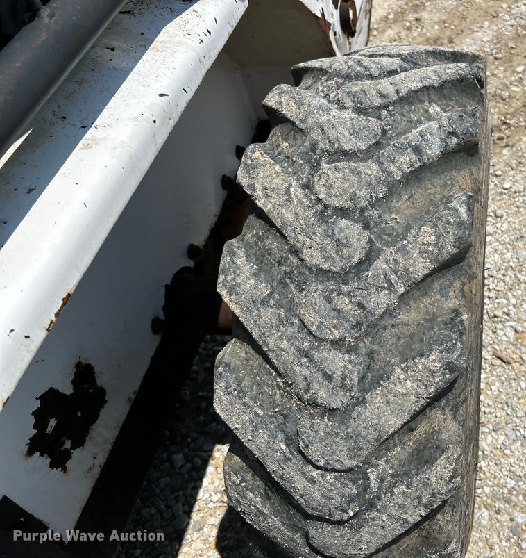 image for item EK4923 1995 Bobcat 773 skid steer loader